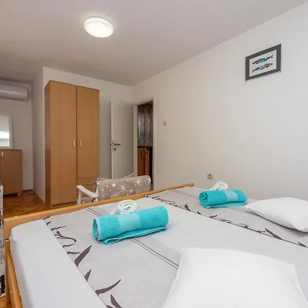 Lägenhet In 45266 Novi Vinodolski