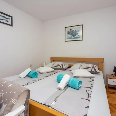 In 45266 * 노비비노돌스키