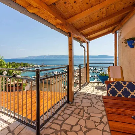 In 45266 아파트 노비비노돌스키